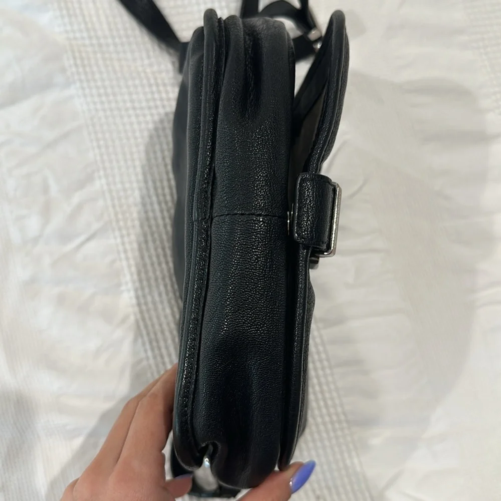 Michael Kors black leather shoulder bag